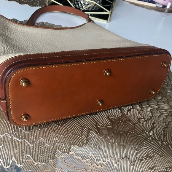Dooney and Bourke bag - Picture 7 of 12